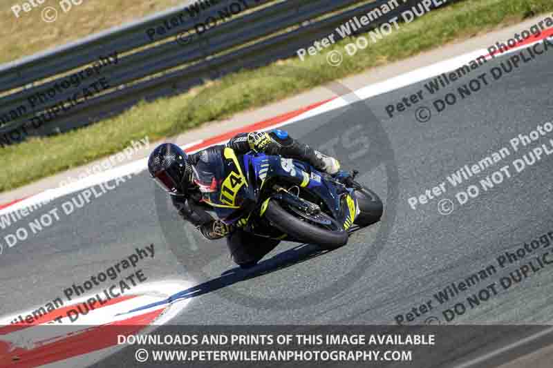 cadwell no limits trackday;cadwell park;cadwell park photographs;cadwell trackday photographs;enduro digital images;event digital images;eventdigitalimages;navarra;no limits trackdays;peter wileman photography;racing digital images;trackday digital images;trackday photos